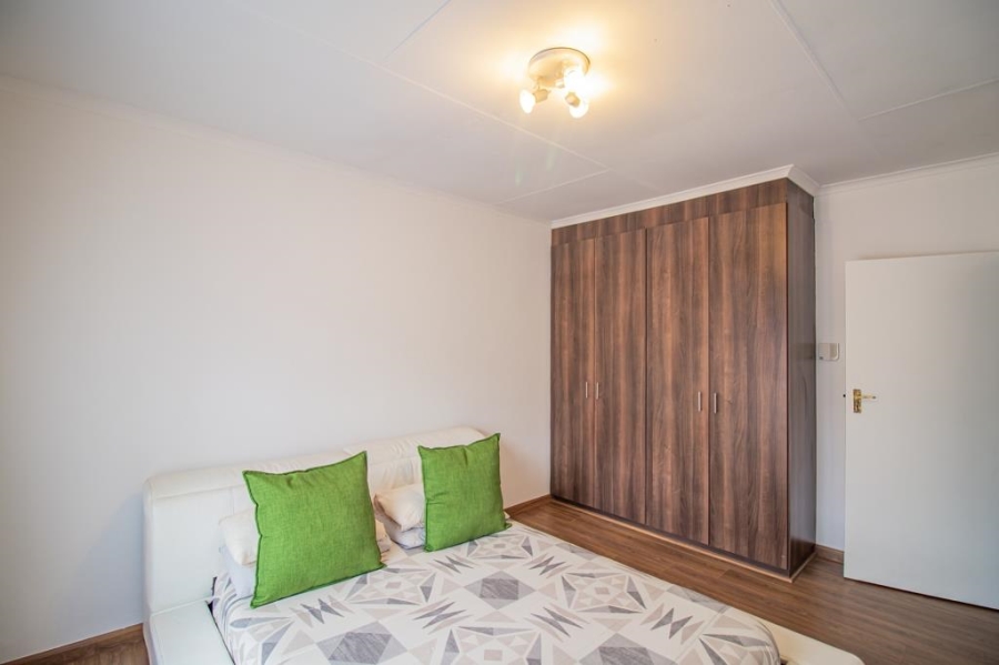 3 Bedroom Property for Sale in Noordwyk Gauteng