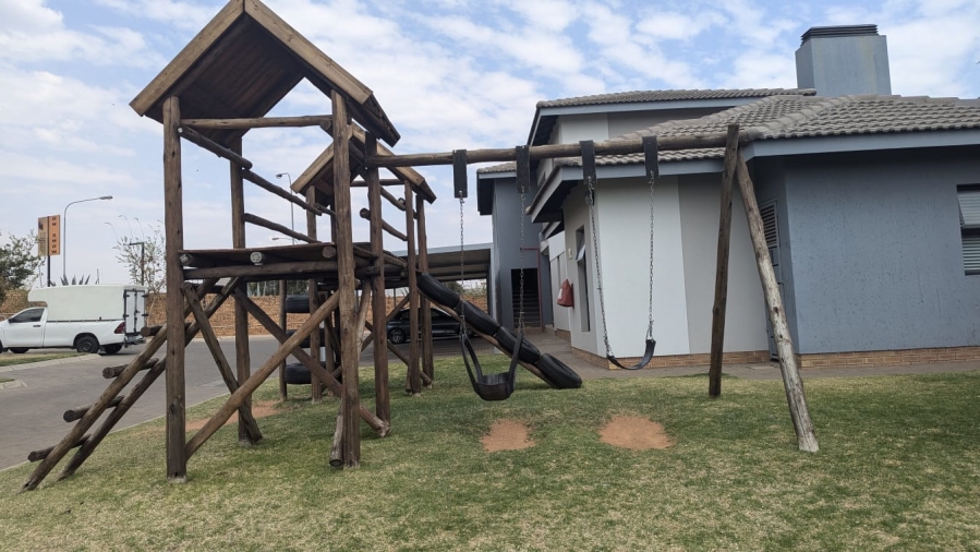 2 Bedroom Property for Sale in Thatchfield Ridge Gauteng