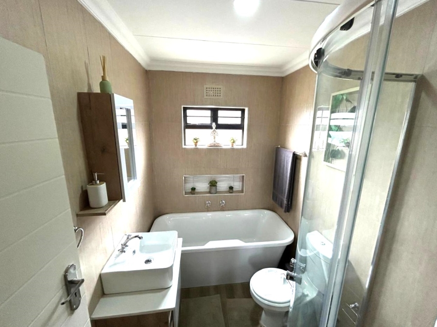 2 Bedroom Property for Sale in Montana Park Gauteng