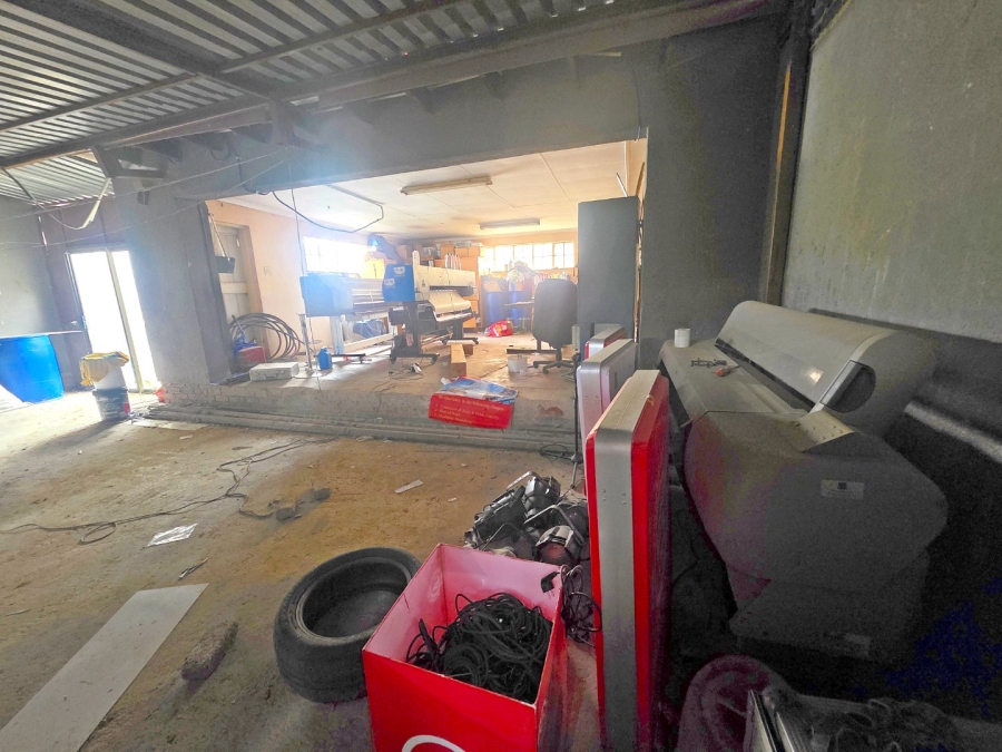 3 Bedroom Property for Sale in Birchleigh North Gauteng