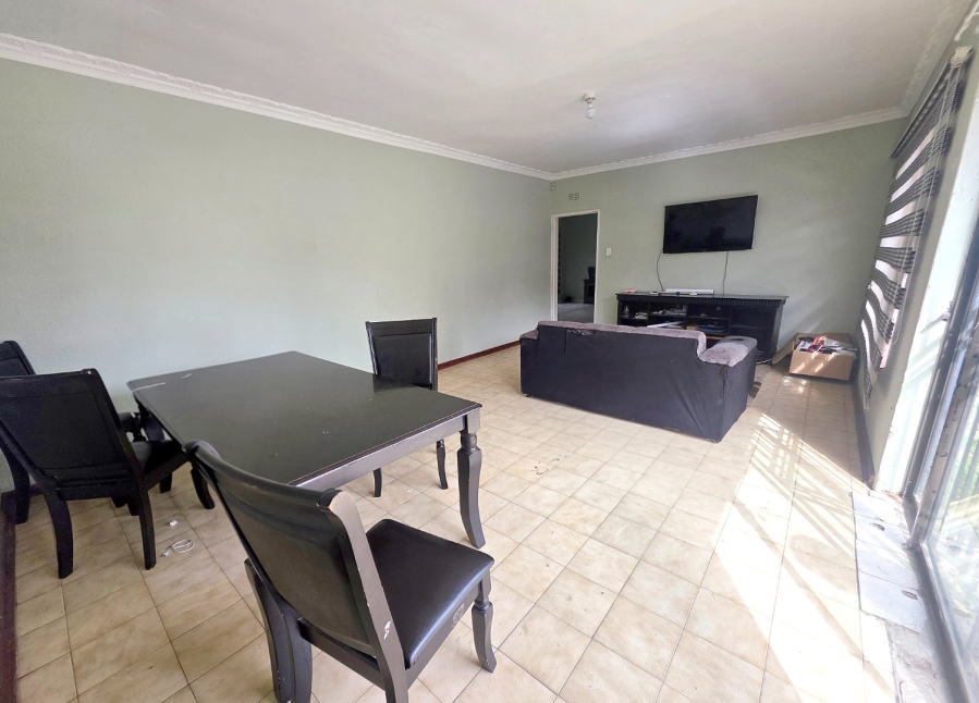 3 Bedroom Property for Sale in Birchleigh North Gauteng