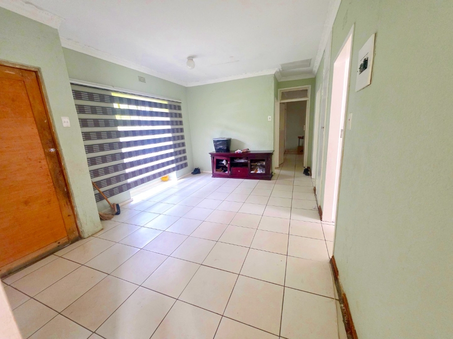 3 Bedroom Property for Sale in Birchleigh North Gauteng