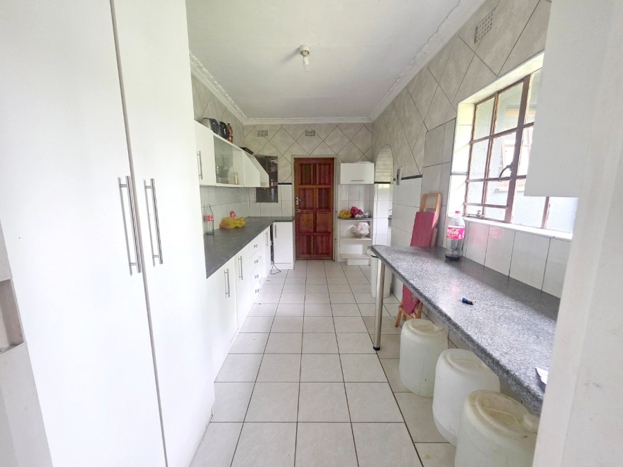 3 Bedroom Property for Sale in Birchleigh North Gauteng