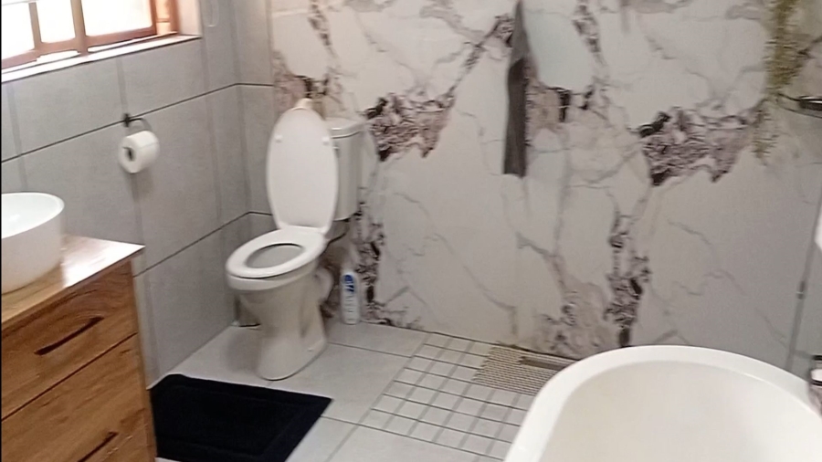 4 Bedroom Property for Sale in Silver Lakes Gauteng