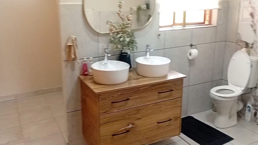 4 Bedroom Property for Sale in Silver Lakes Gauteng