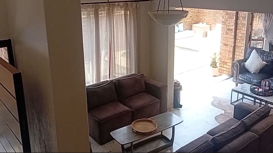 4 Bedroom Property for Sale in Silver Lakes Gauteng