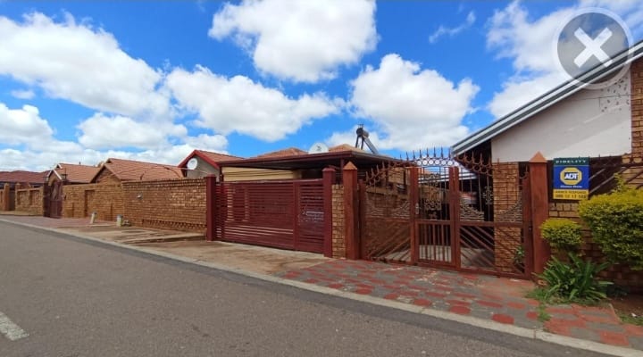 3 Bedroom Property for Sale in Soshanguve DD Gauteng