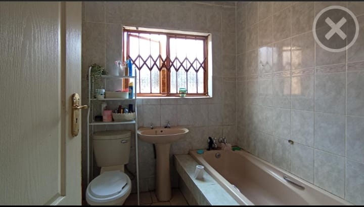 3 Bedroom Property for Sale in Soshanguve DD Gauteng