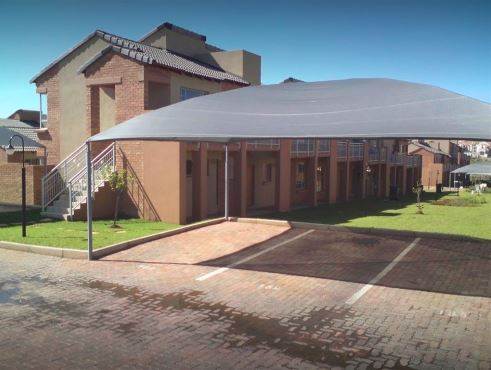 2 Bedroom Property for Sale in Noordwyk Gauteng