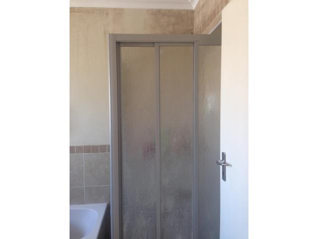 2 Bedroom Property for Sale in Noordwyk Gauteng
