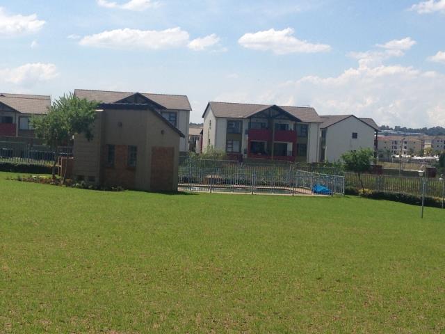 2 Bedroom Property for Sale in Noordwyk Gauteng