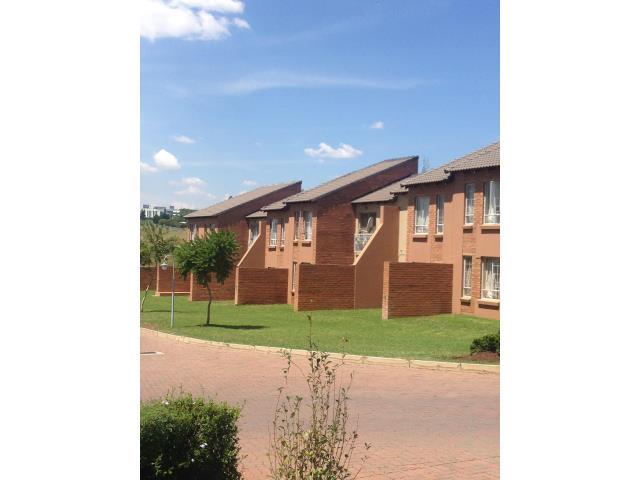 2 Bedroom Property for Sale in Noordwyk Gauteng