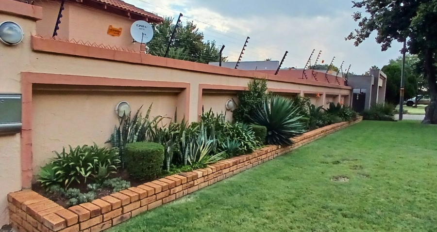 4 Bedroom Property for Sale in Sunward Park Gauteng