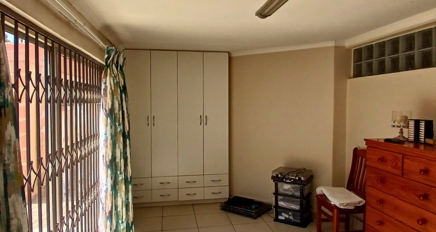 4 Bedroom Property for Sale in Sunward Park Gauteng