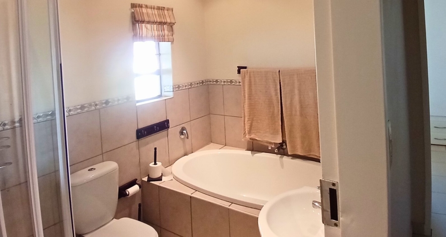 4 Bedroom Property for Sale in Sunward Park Gauteng