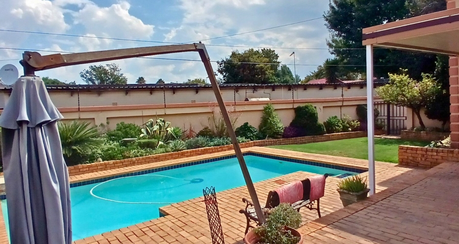4 Bedroom Property for Sale in Sunward Park Gauteng