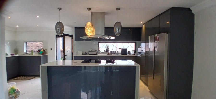 4 Bedroom Property for Sale in The Reeds Gauteng