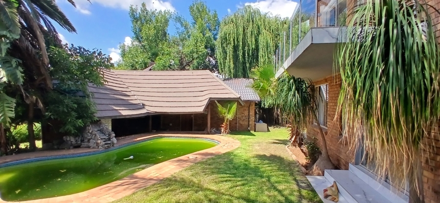 4 Bedroom Property for Sale in The Reeds Gauteng