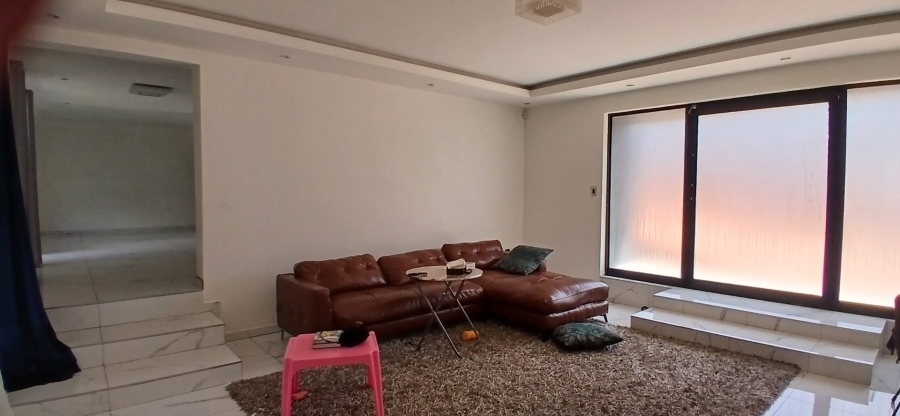 4 Bedroom Property for Sale in The Reeds Gauteng