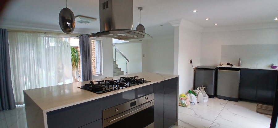 4 Bedroom Property for Sale in The Reeds Gauteng