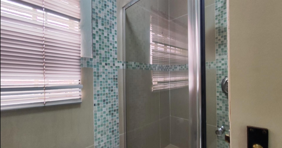 3 Bedroom Property for Sale in Buccleuch Gauteng