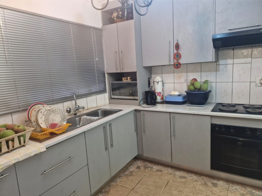 3 Bedroom Property for Sale in Chantelle Gauteng