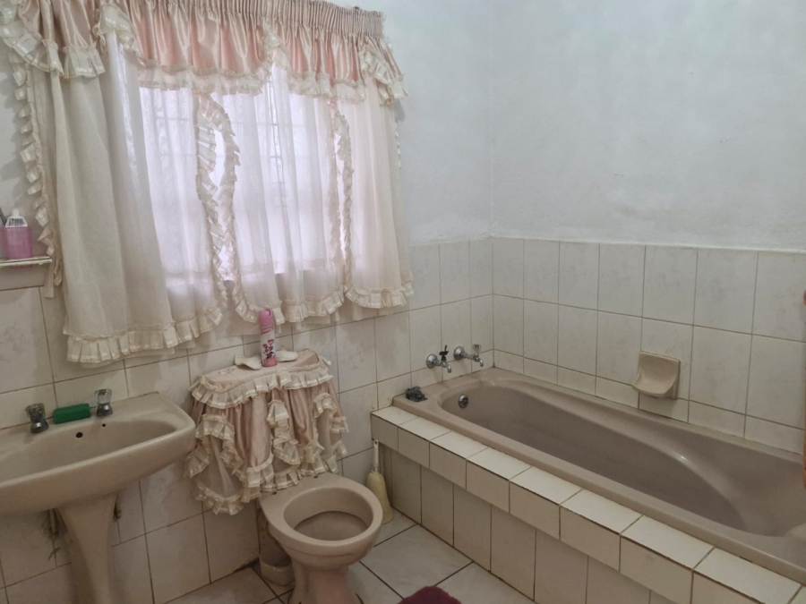 3 Bedroom Property for Sale in Chantelle Gauteng