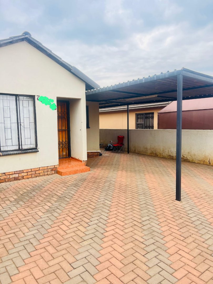 To Let 3 Bedroom Property for Rent in Soshanguve VV Gauteng