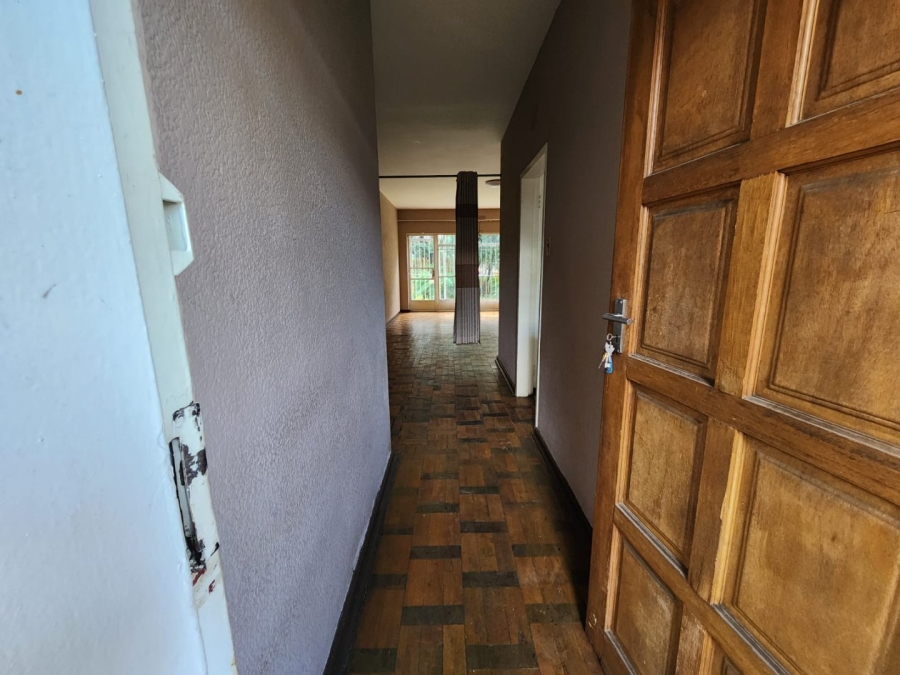 2 Bedroom Property for Sale in Crown Gardens Gauteng