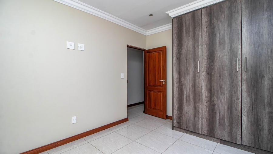4 Bedroom Property for Sale in Serengeti Lifestyle Estate Gauteng