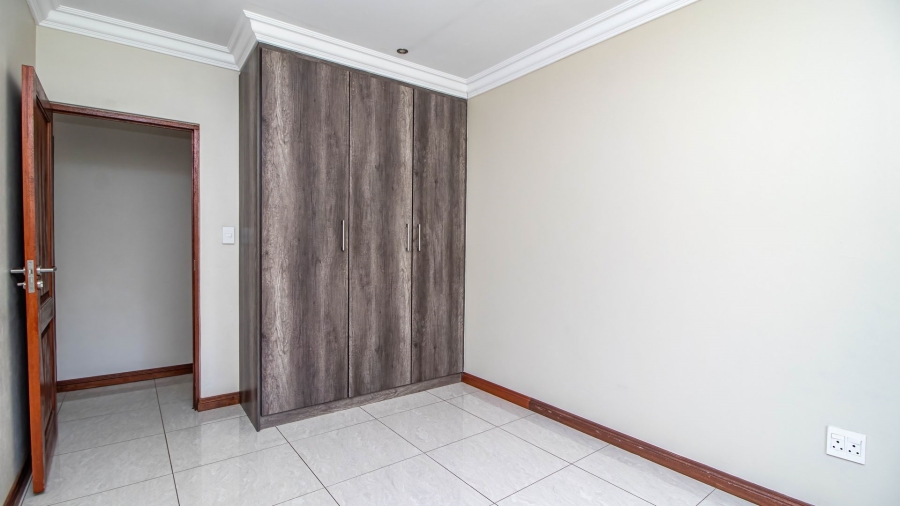 4 Bedroom Property for Sale in Serengeti Lifestyle Estate Gauteng