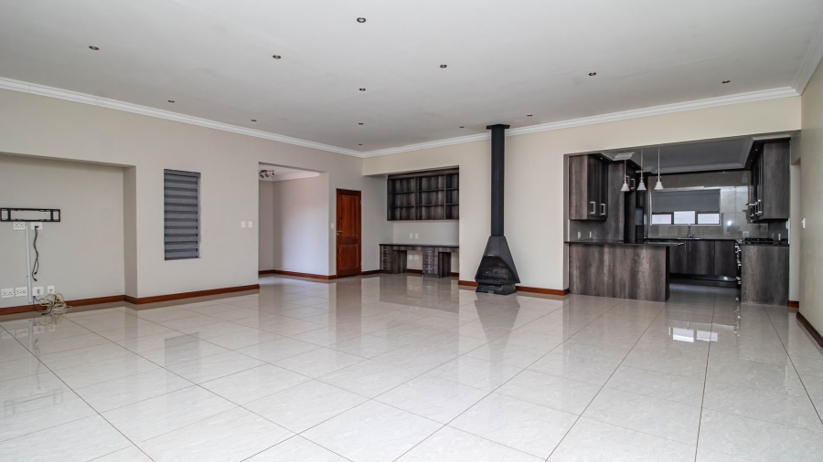 4 Bedroom Property for Sale in Serengeti Lifestyle Estate Gauteng
