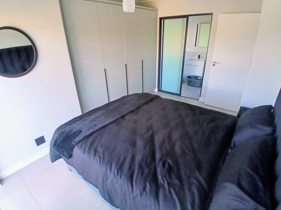 1 Bedroom Property for Sale in Waterfall Gauteng