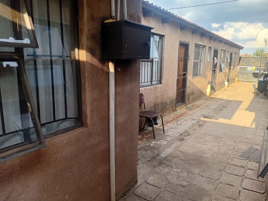 9 Bedroom Property for Sale in Soshanguve South Gauteng