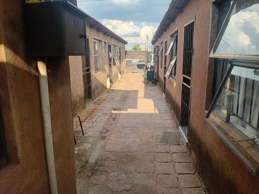 9 Bedroom Property for Sale in Soshanguve South Gauteng