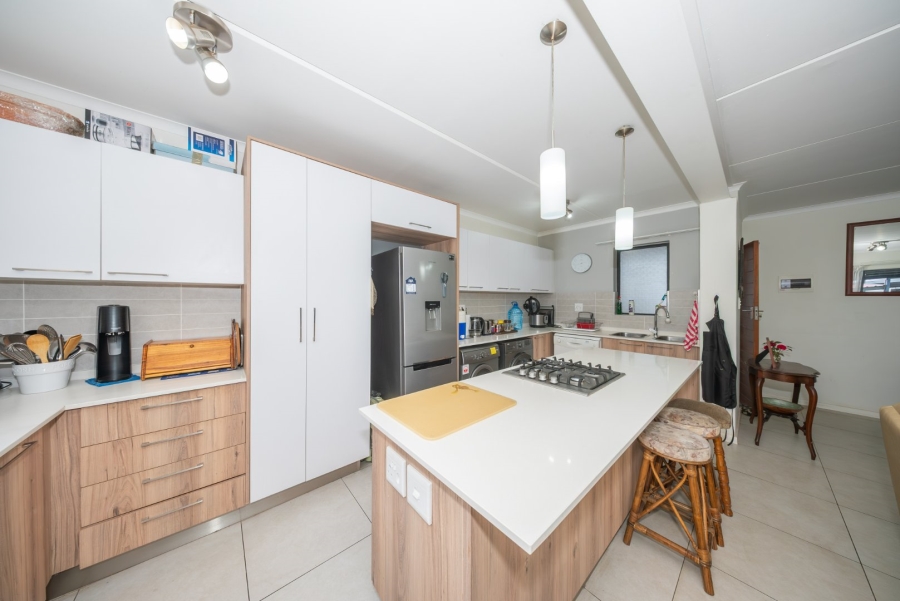 3 Bedroom Property for Sale in Modderfontein Gauteng