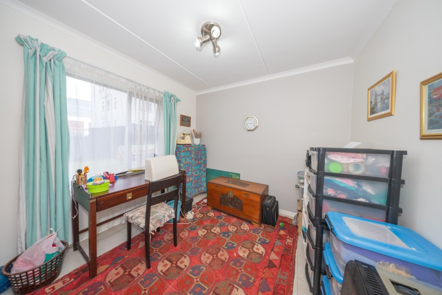 3 Bedroom Property for Sale in Modderfontein Gauteng