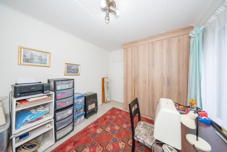 3 Bedroom Property for Sale in Modderfontein Gauteng