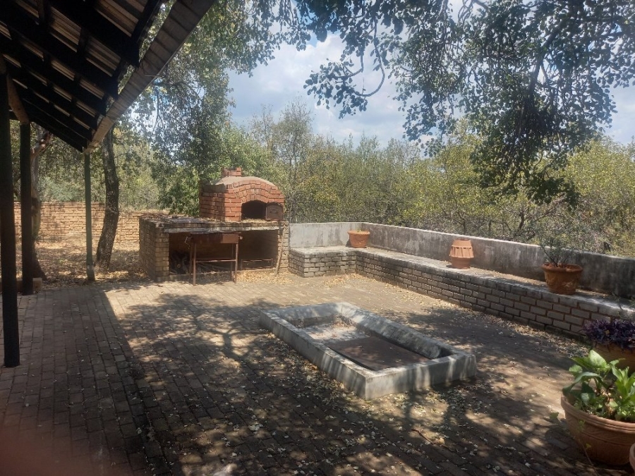 Commercial Property for Sale in Dinokeng Game Reserve Gauteng