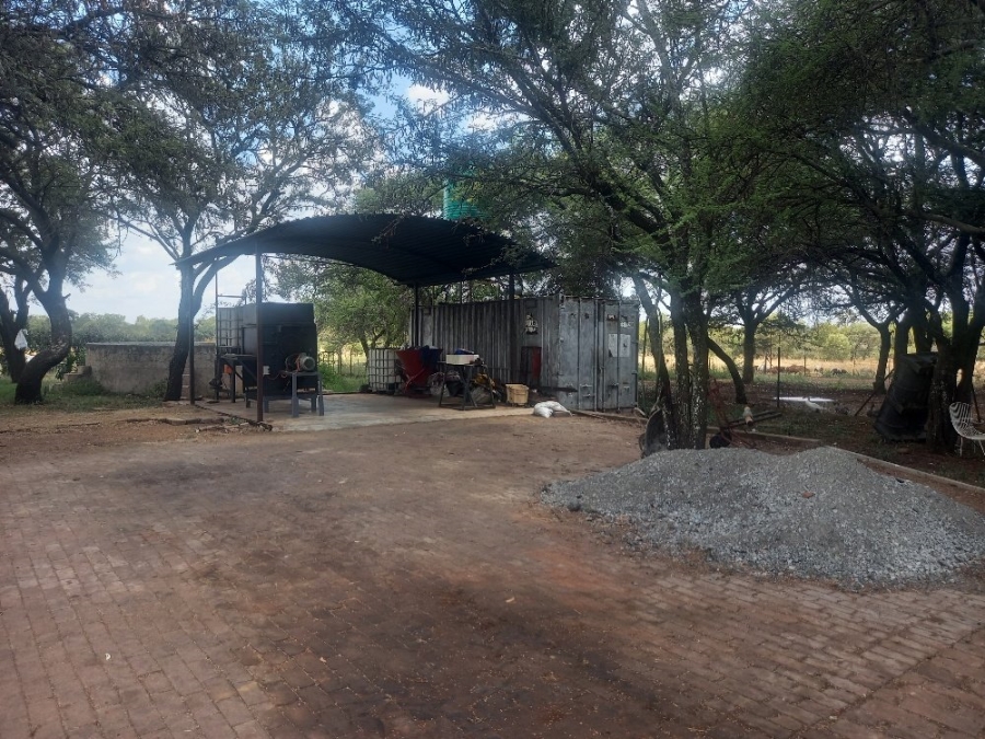 Commercial Property for Sale in Dinokeng Game Reserve Gauteng