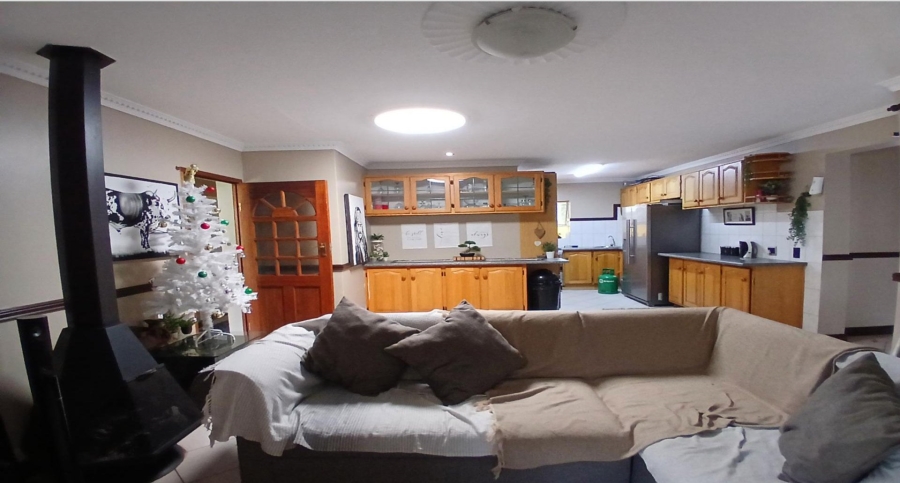 3 Bedroom Property for Sale in Eldoraigne Gauteng