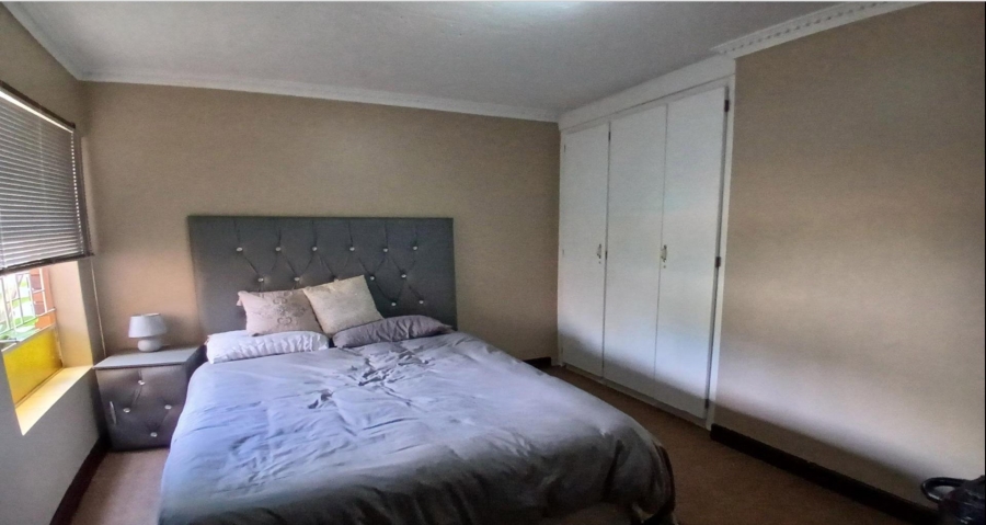 3 Bedroom Property for Sale in Eldoraigne Gauteng