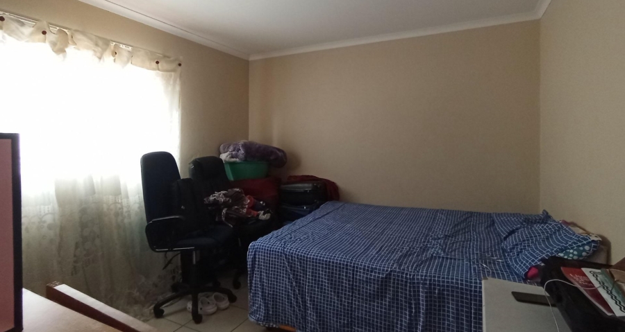 3 Bedroom Property for Sale in Kosmosdal Gauteng