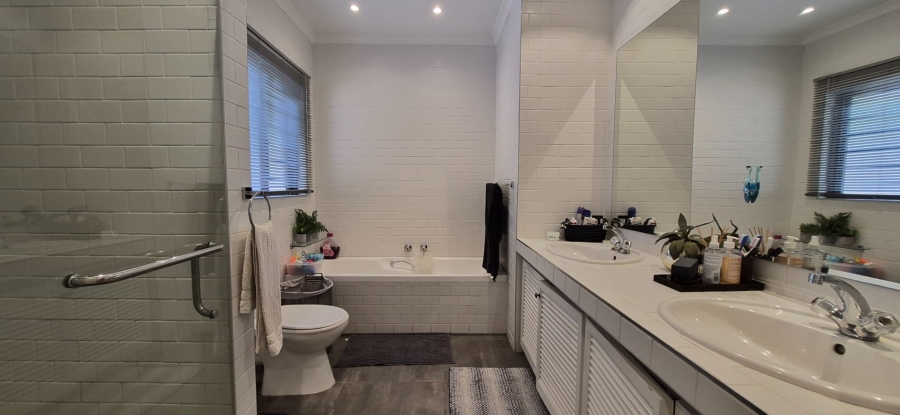 3 Bedroom Property for Sale in Jukskei Park Gauteng