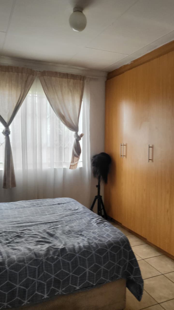 To Let  Bedroom Property for Rent in Cosmo City Gauteng