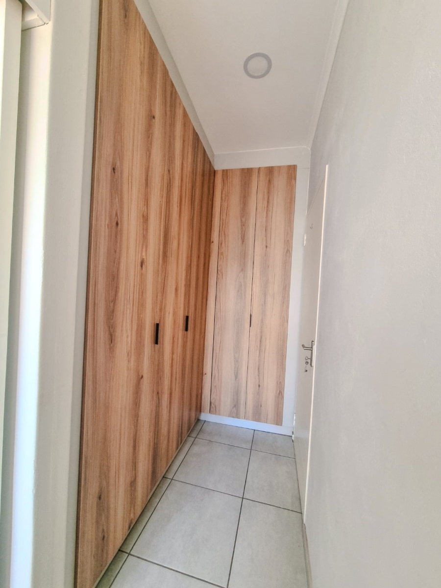 3 Bedroom Property for Sale in Little Falls Gauteng