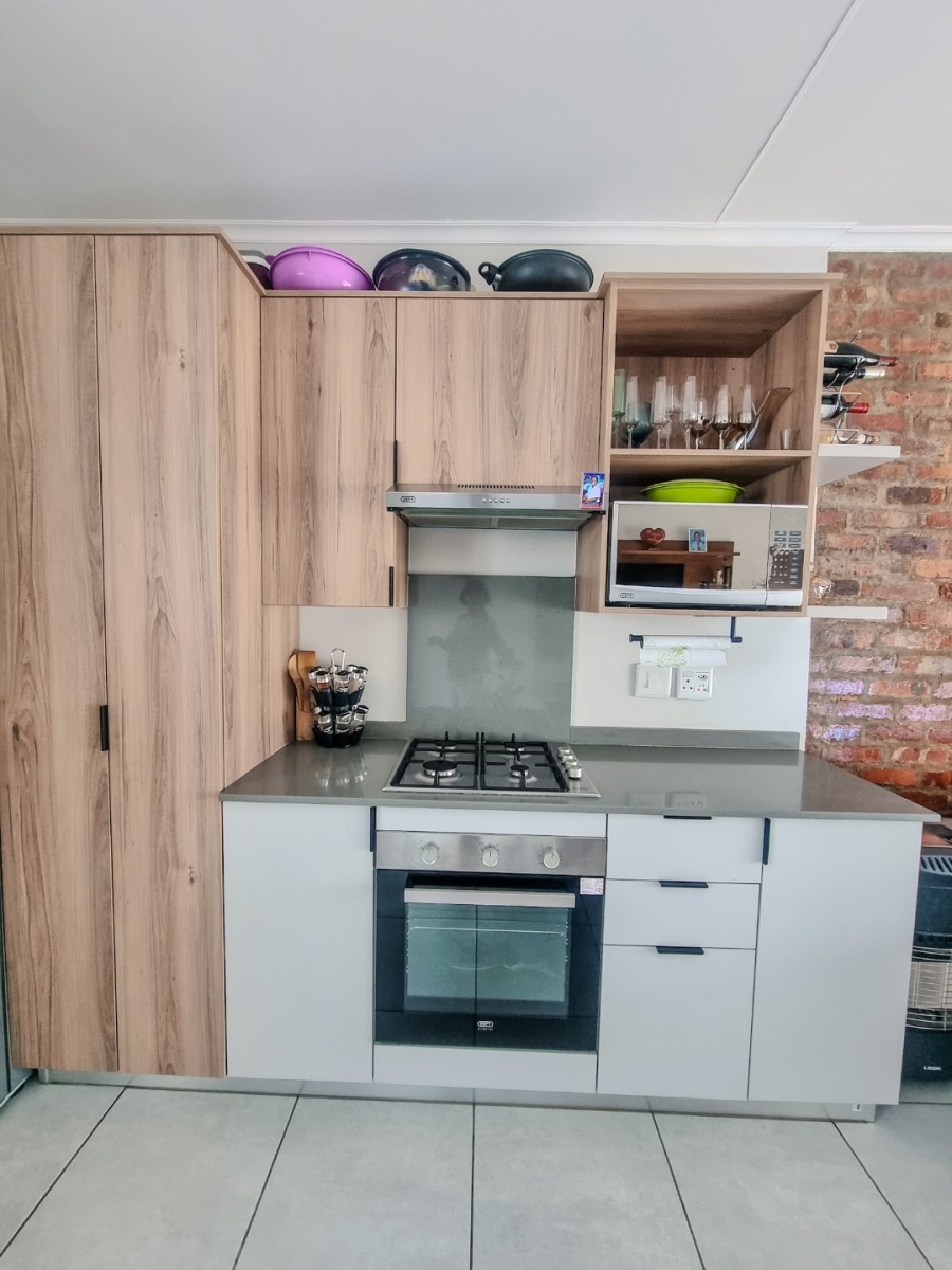 3 Bedroom Property for Sale in Little Falls Gauteng