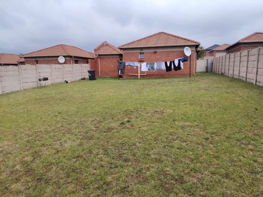 3 Bedroom Property for Sale in Thatch Hill Estate Gauteng