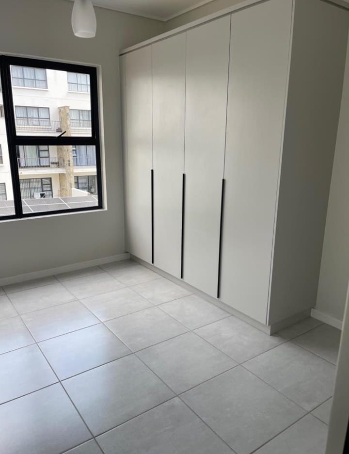 To Let 1 Bedroom Property for Rent in Crowthorne AH Gauteng