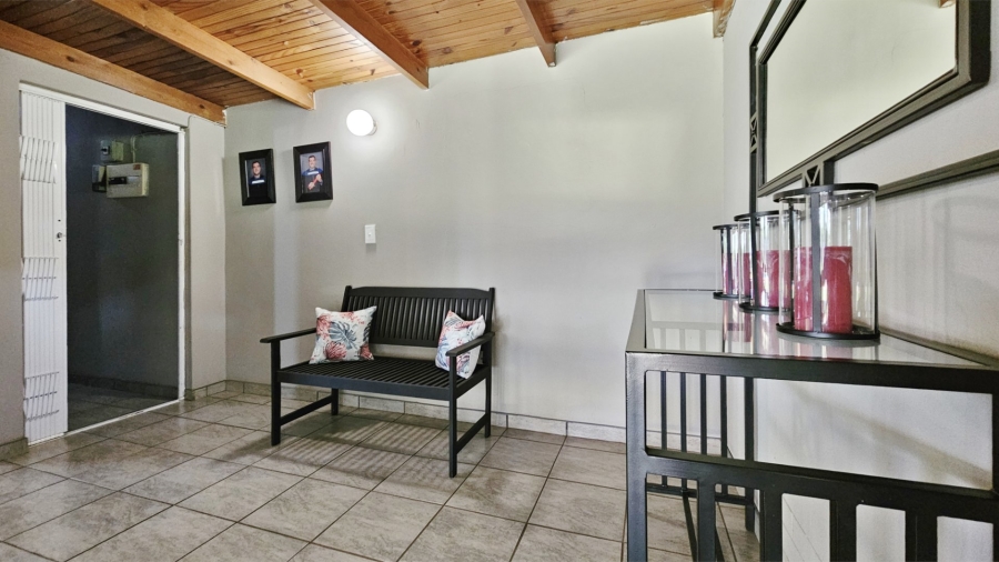  Bedroom Property for Sale in Unitas Park Gauteng